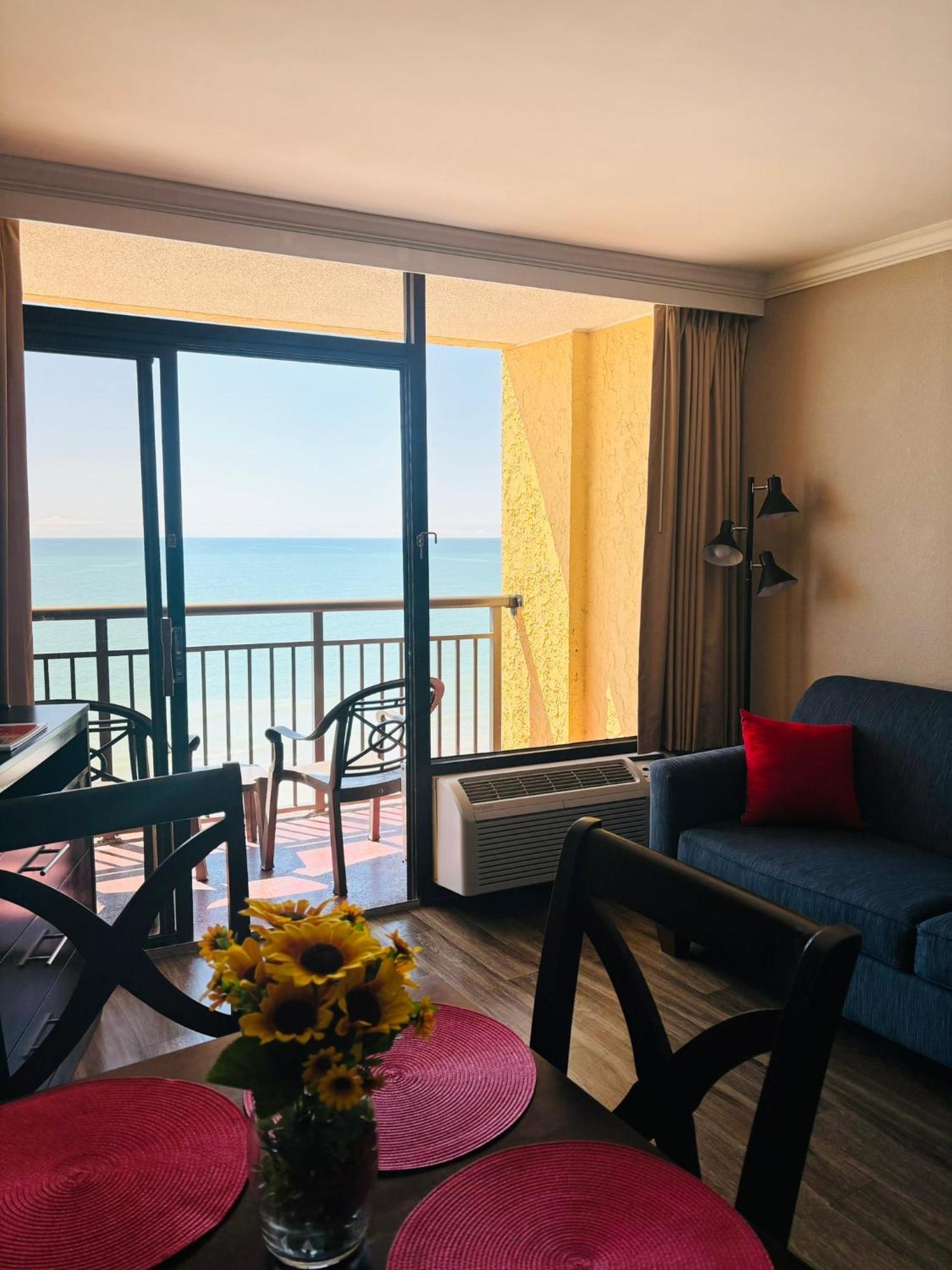 Azure Bliss Oceanfront Condo Sleeps 6 Myrtle Beach Exteriör bild